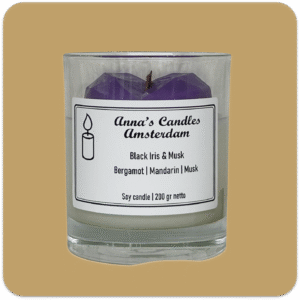 Scented Candle Black Iris & Musk